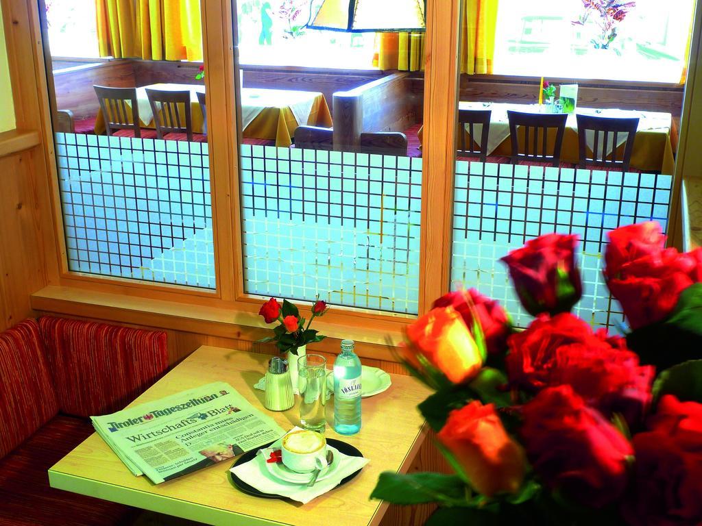 לינץ Gasthof Goldener Fisch מראה חיצוני תמונה